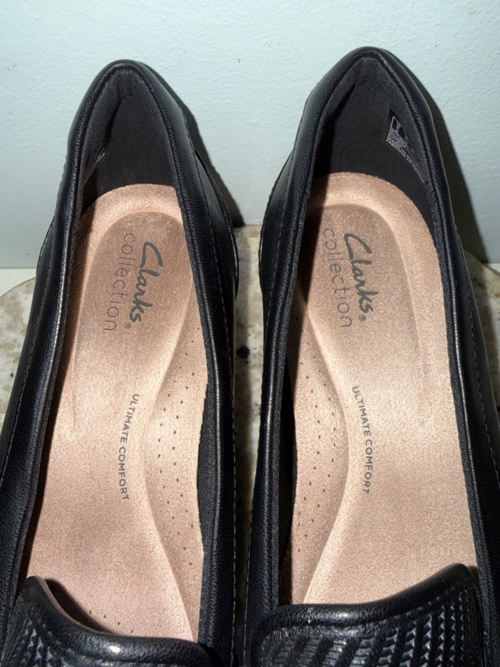 Clarks Juliet Aster Black Leather Loafers Sleek Comfort Low Block Heel Sz 8.5 - Picture 14 of 16